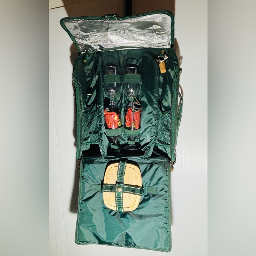 Green Picnic Backpack Wine Set Travel Picnic Bag Camping